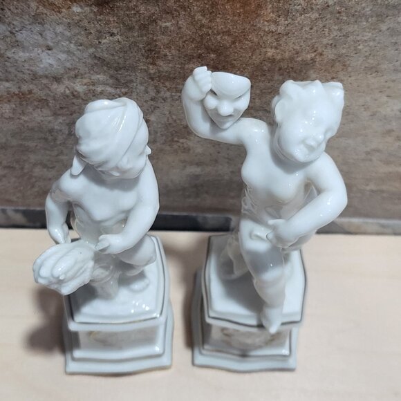 Vintage Pair Hutschenreuther Porcelain Cherubs Putti Four Seasons Figurine - Picture 3 of 11